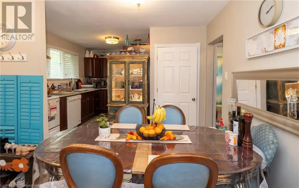 371 MEADOWBROOK Drive