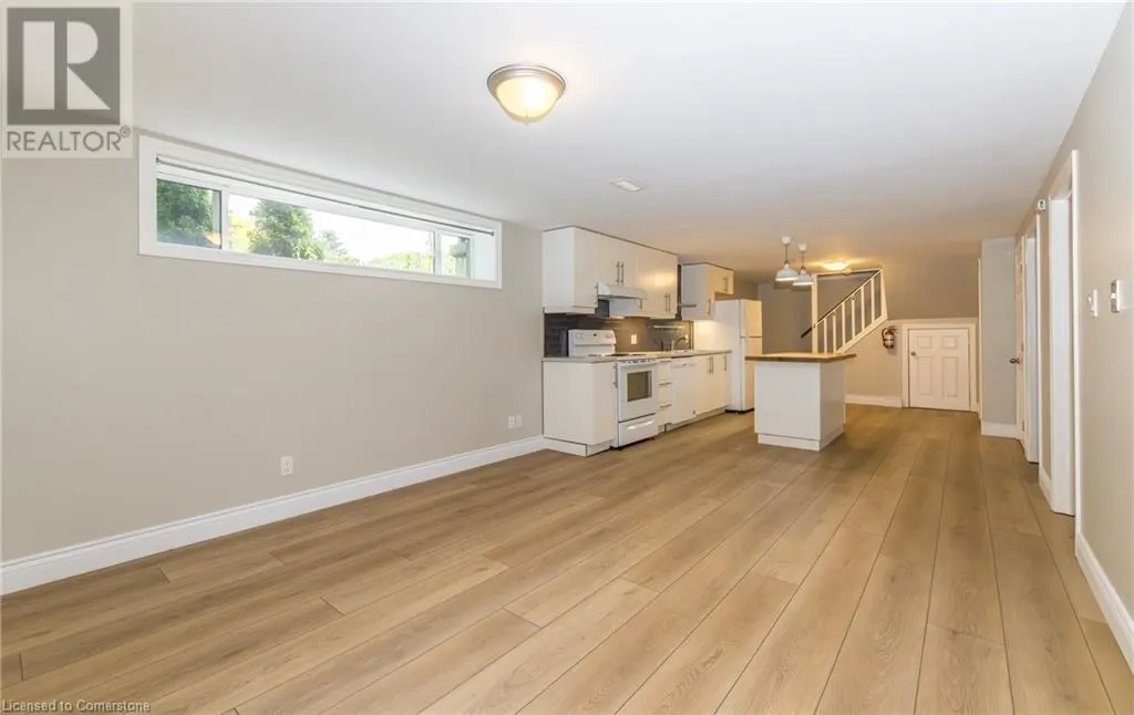 371 MEADOWBROOK Drive