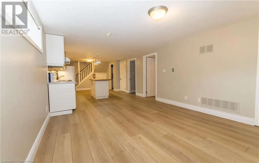 371 MEADOWBROOK Drive