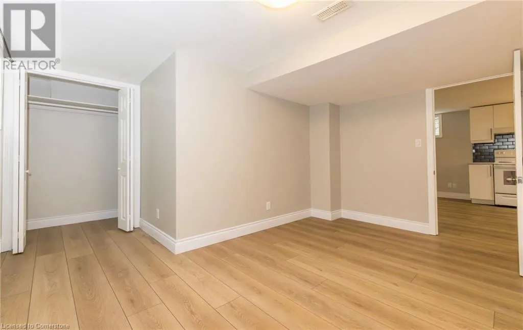 371 MEADOWBROOK Drive