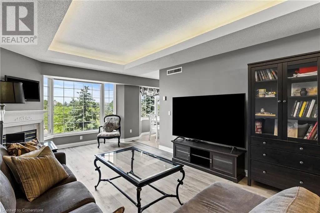 990 GOLF LINKS Road Unit# 301, #301
