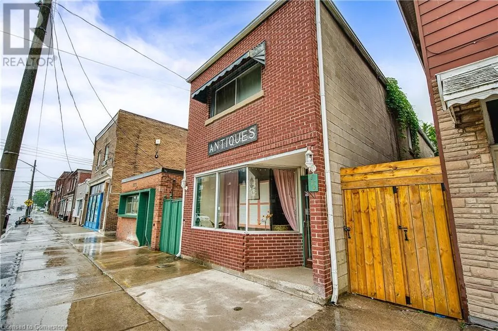 569 KING Street