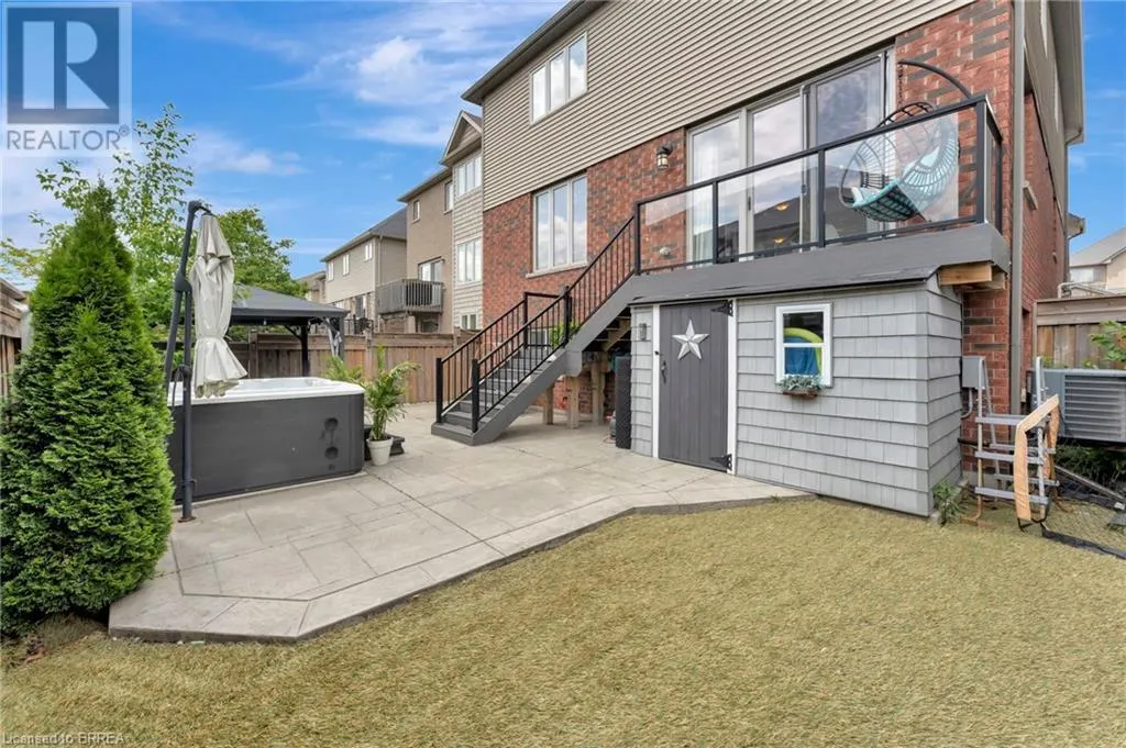 66 SEXTON Crescent