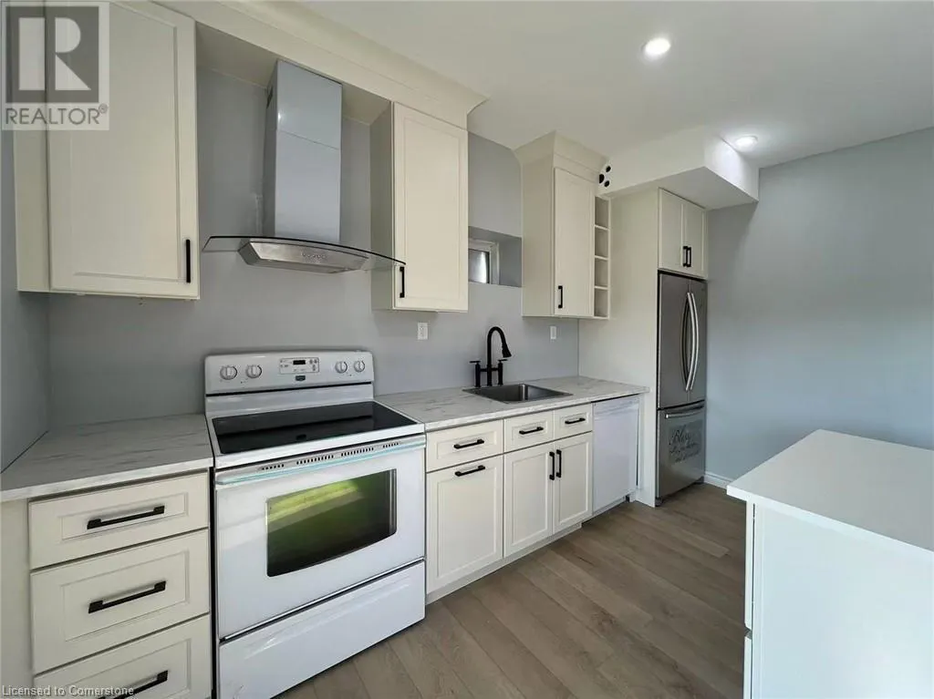 75 ROBARTS Drive Unit# Lower, #Lower