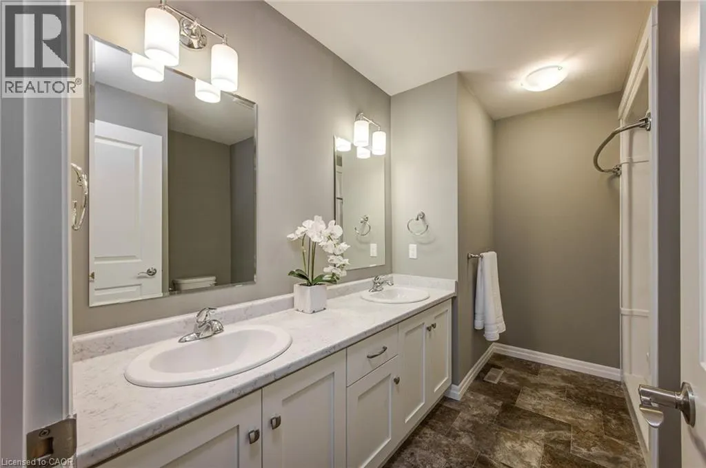 343 HURON Street Unit# 2, #2