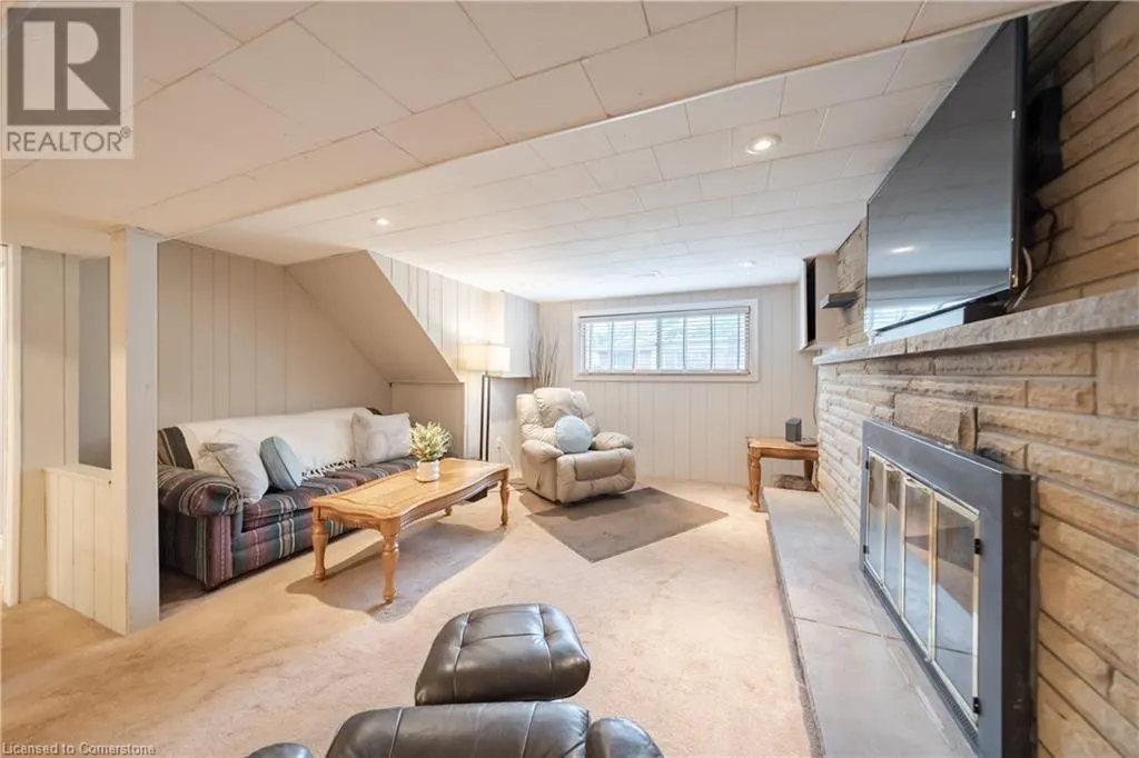 82 BUNKER HILL Drive
