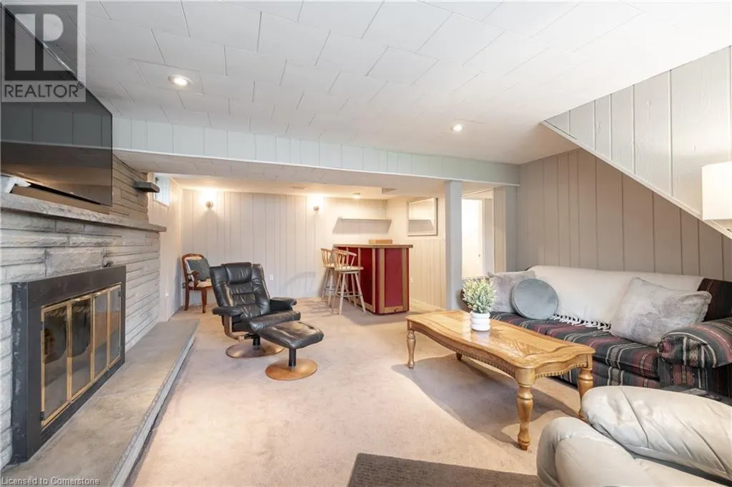 82 BUNKER HILL Drive