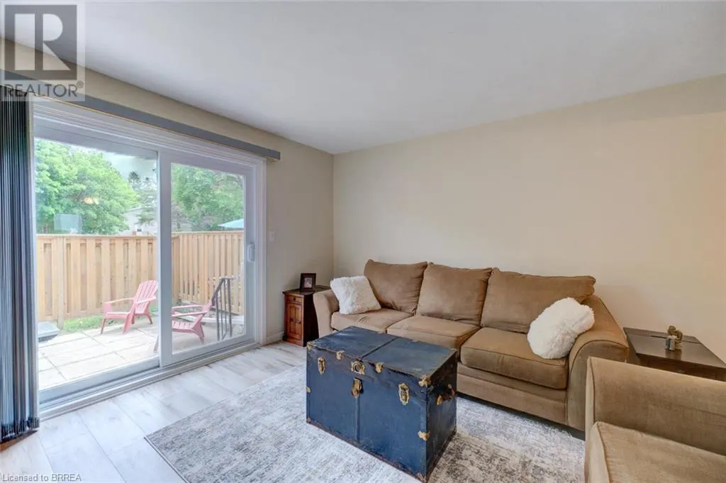 32 MONTCLAIR Crescent Unit# 16, #16