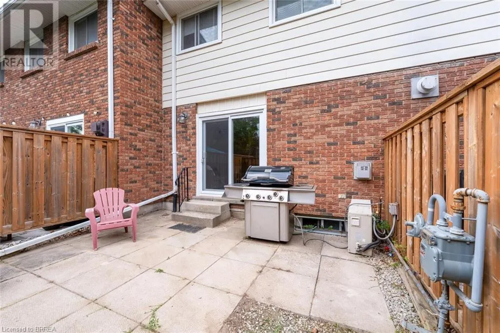 32 MONTCLAIR Crescent Unit# 16, #16
