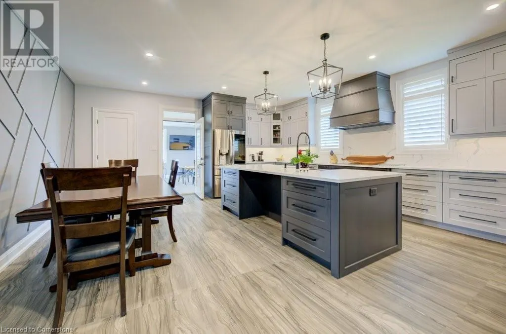 1211 WOODBURN Road