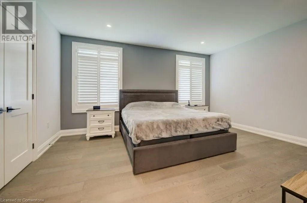 1211 WOODBURN Road