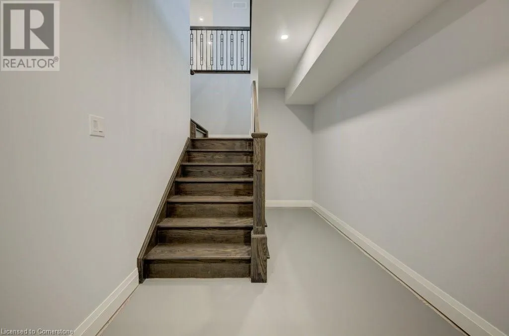 1211 WOODBURN Road