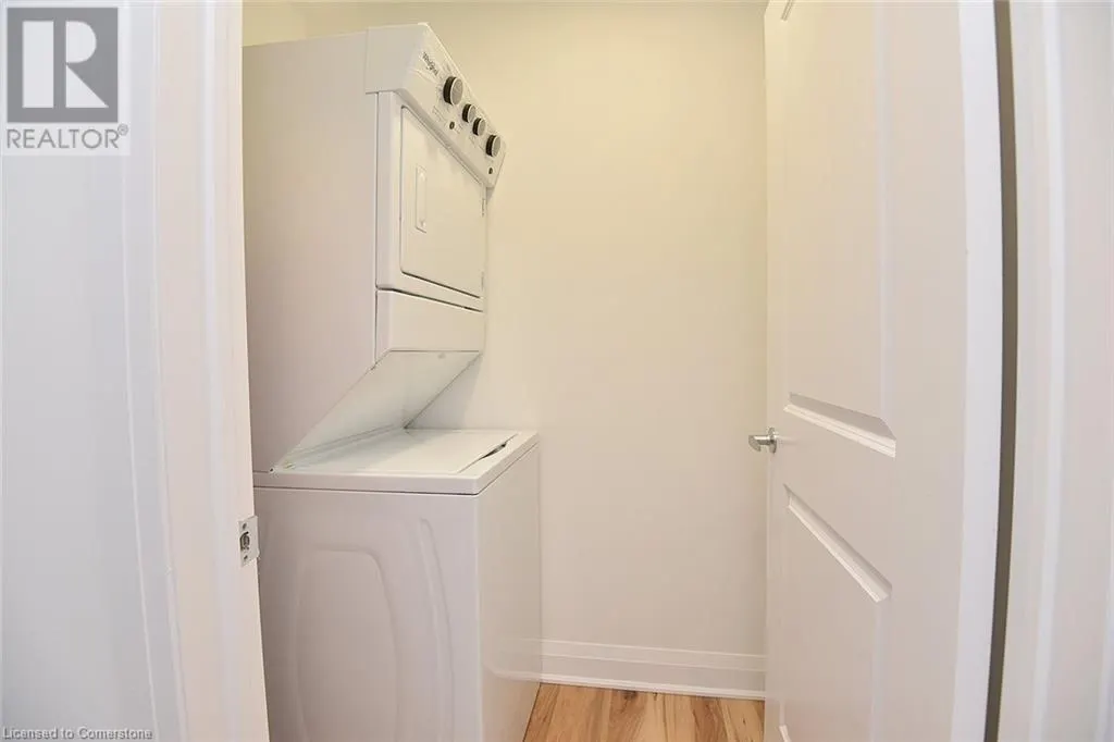 1936 RYMAL Road E Unit# 211, #211