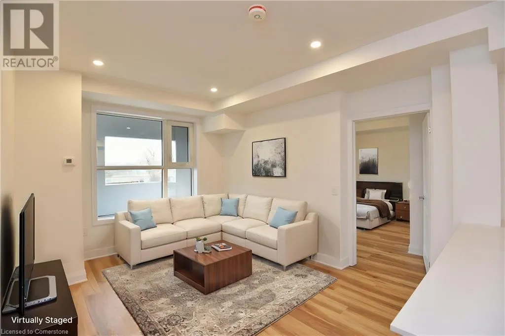 1936 RYMAL Road E Unit# 211, #211