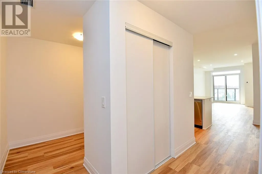 1936 RYMAL Road E Unit# 422, #422