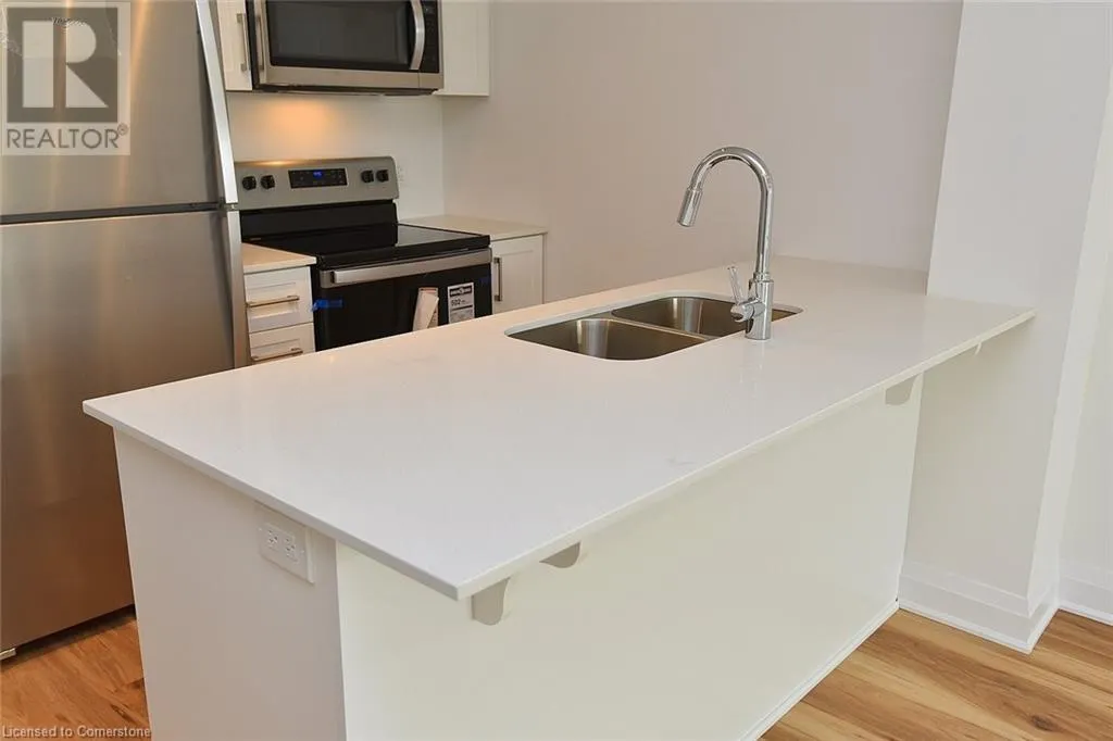 1936 RYMAL Road E Unit# 422, #422