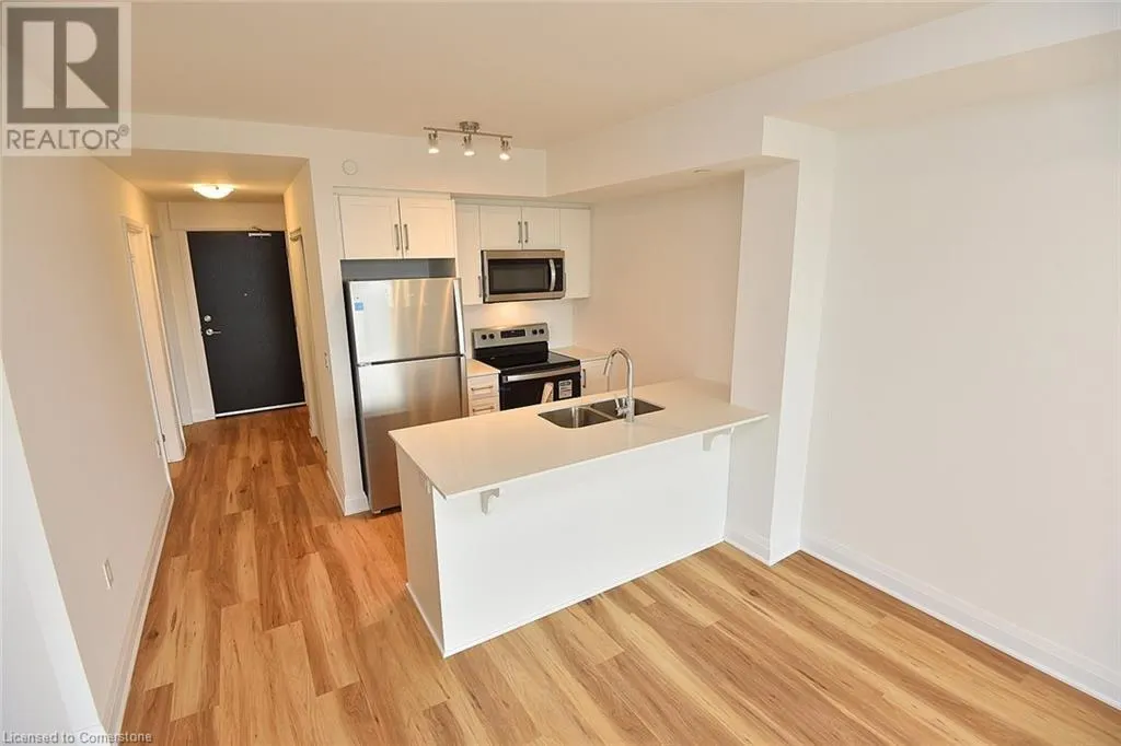 1936 RYMAL Road E Unit# 422, #422