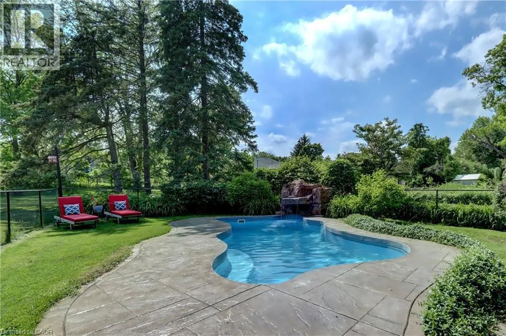 4 STEWARTTOWN Road