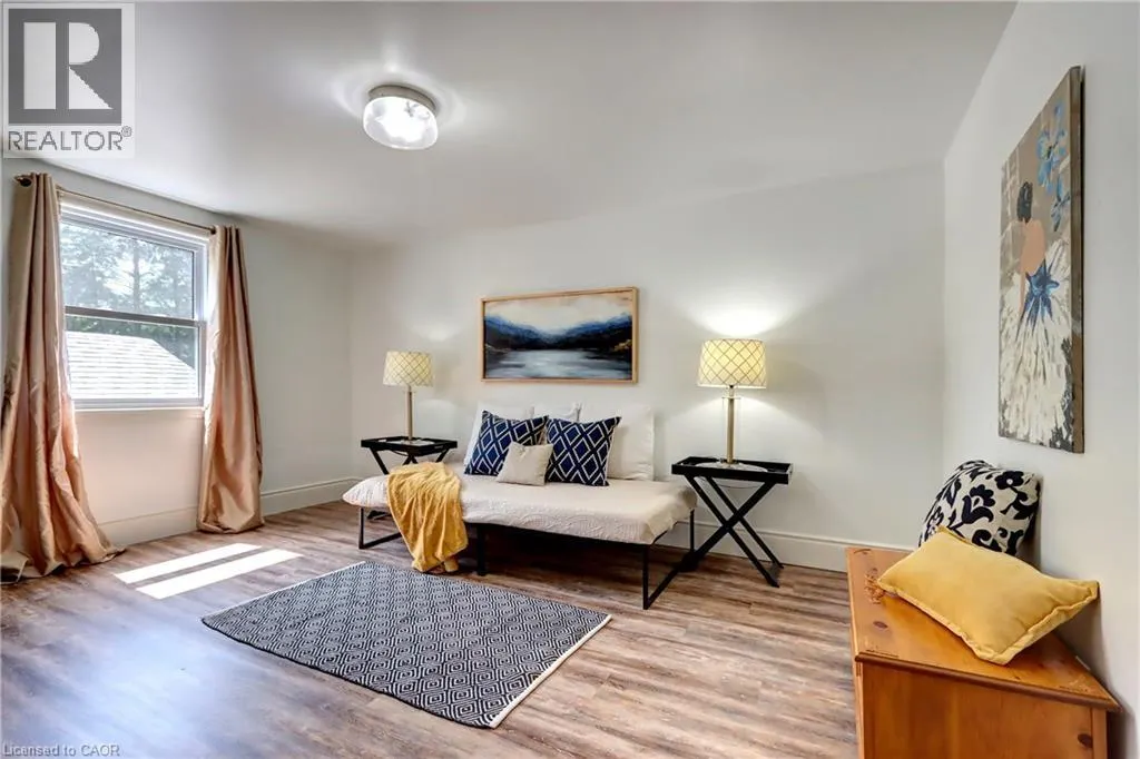 4 STEWARTTOWN Road