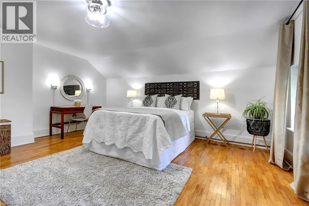 4 STEWARTTOWN Road