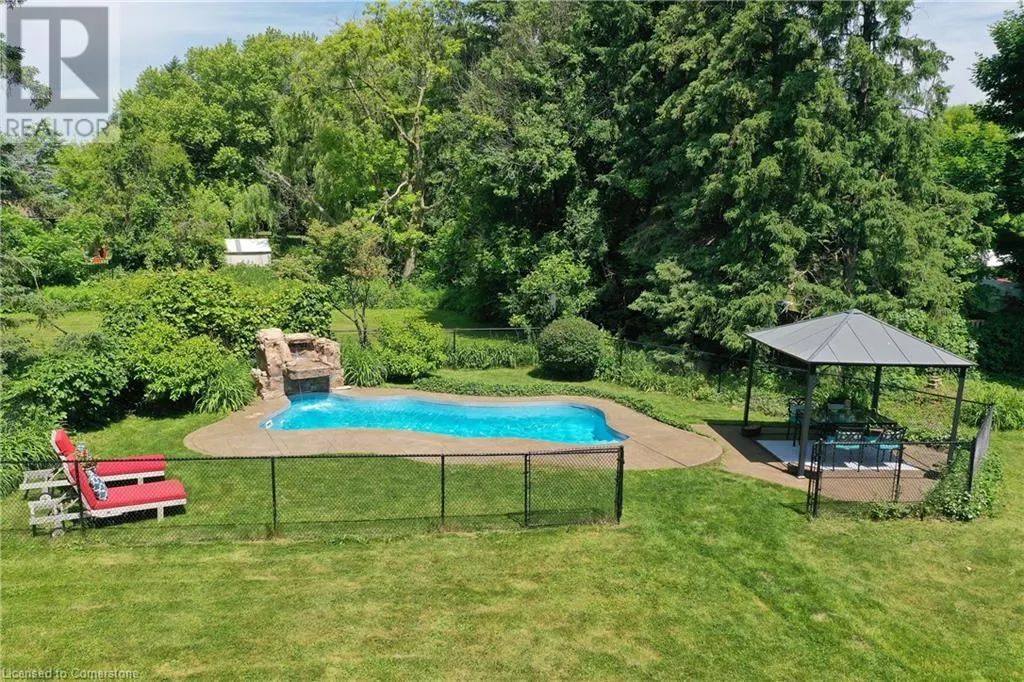4 STEWARTTOWN Road