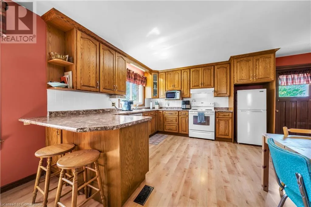 4932 FLY Road