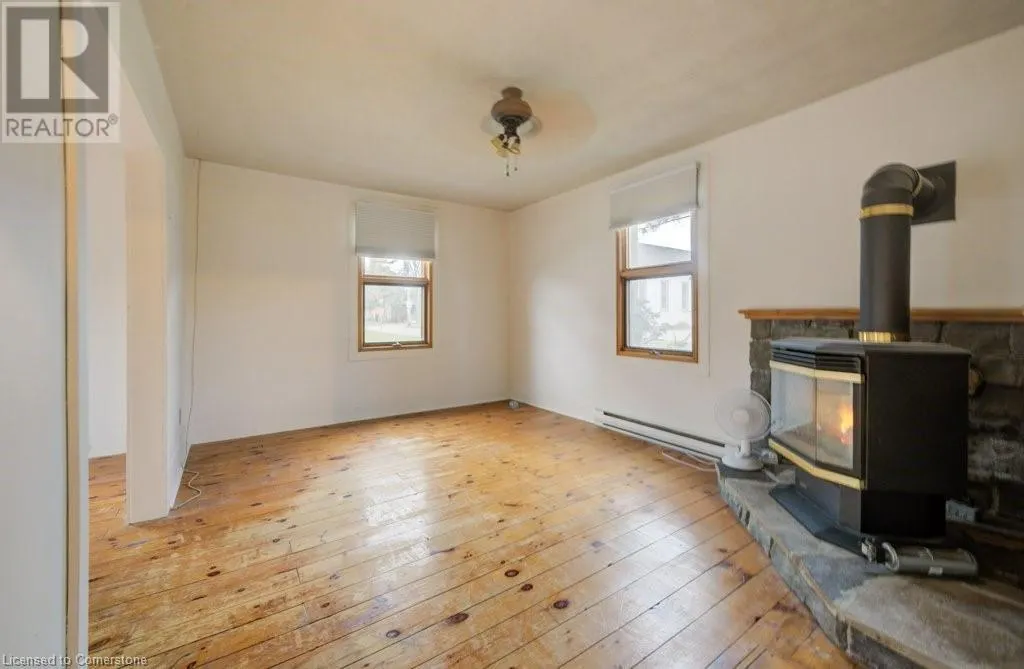 99 WOOLWICH Street S