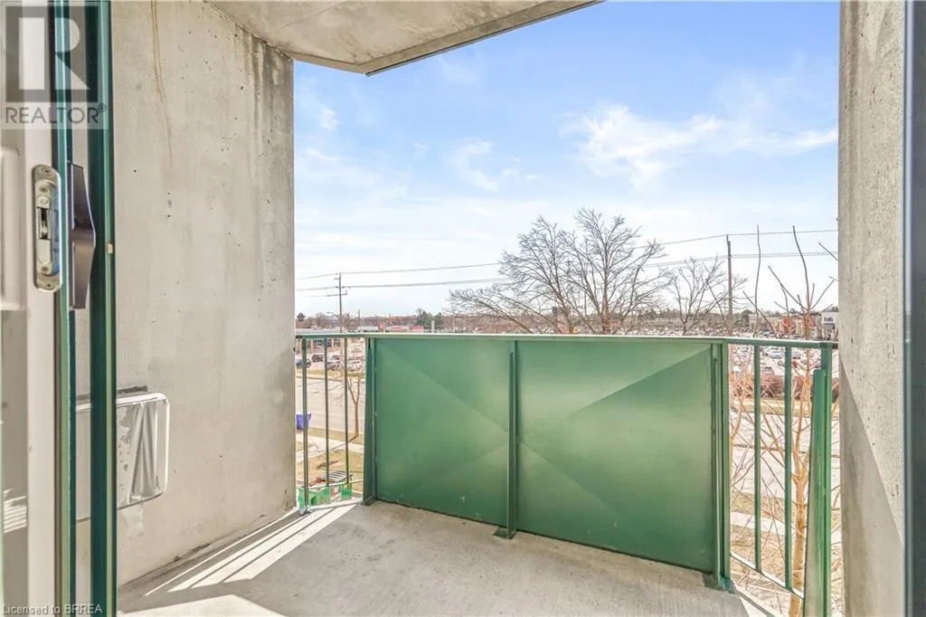421 FAIRVIEW Drive Unit# 301, #301