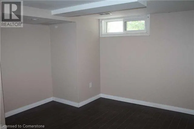 282 NORMAN ROGERS Drive