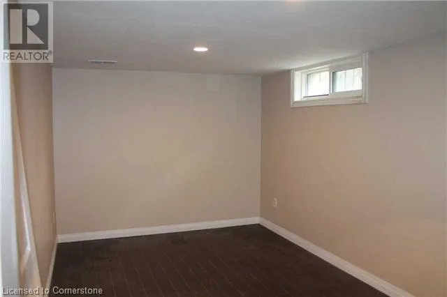 282 NORMAN ROGERS Drive