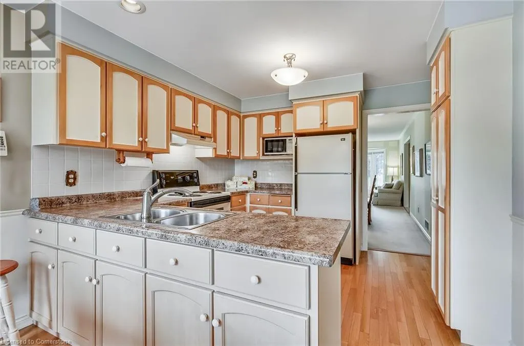 21 RIVIERA Ridge