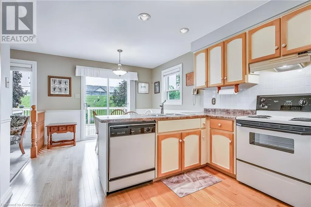 21 RIVIERA Ridge