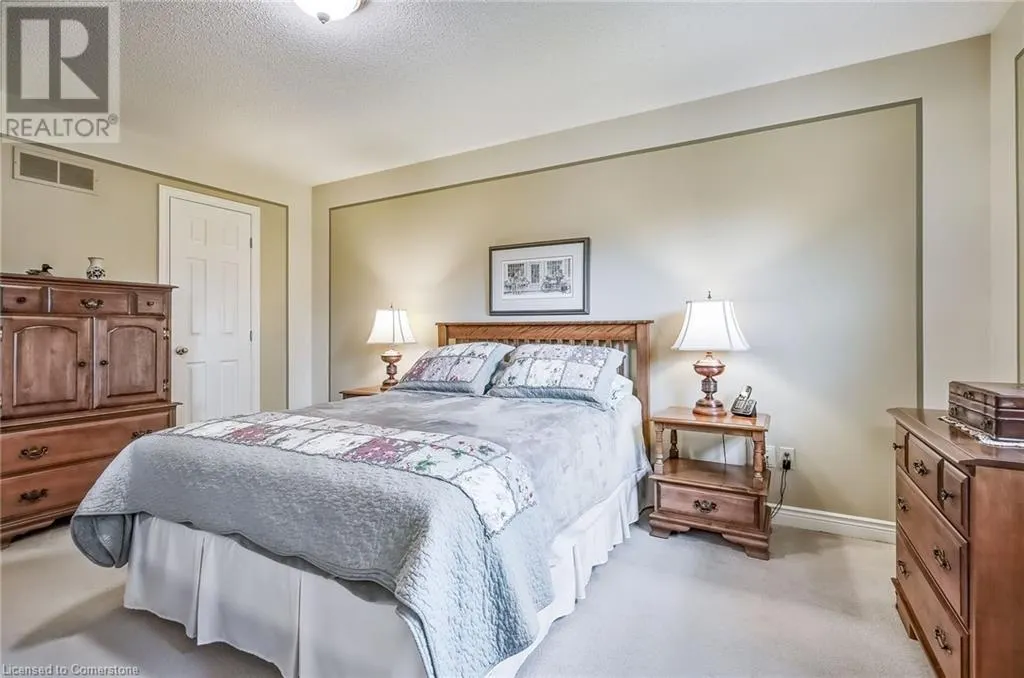 21 RIVIERA Ridge