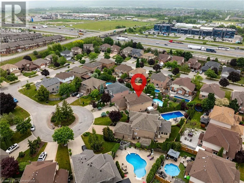 9 SUGARBERRY Court