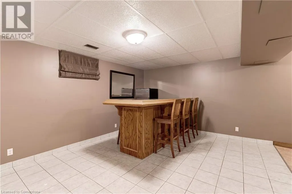 9 SUGARBERRY Court