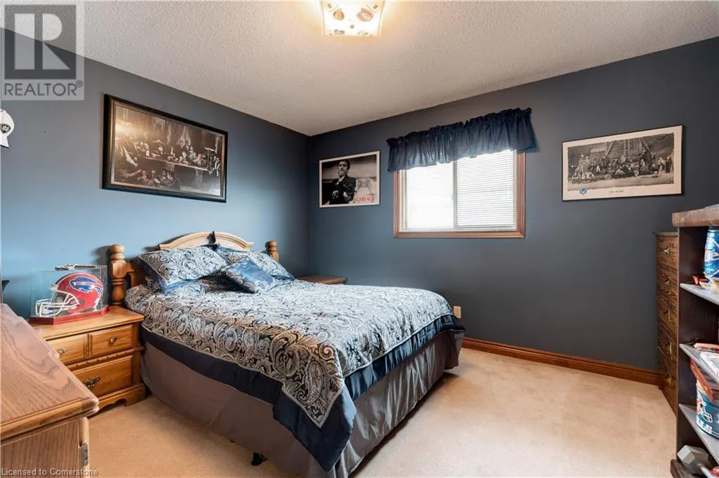 9 SUGARBERRY Court