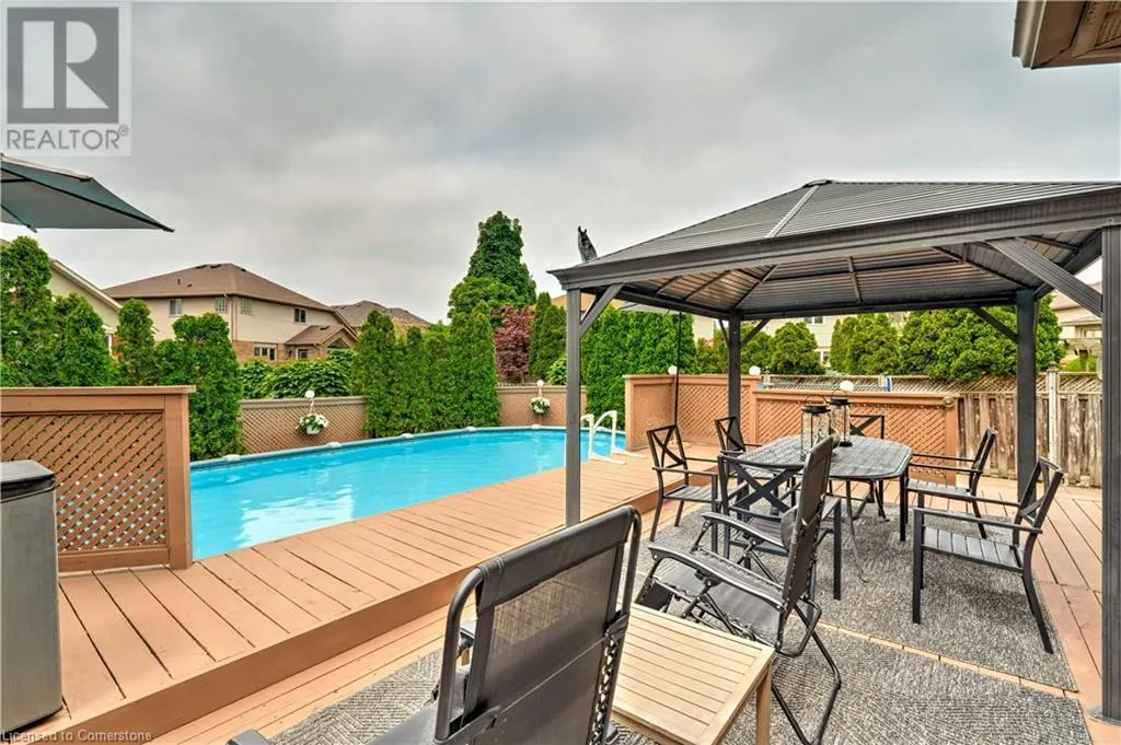 9 SUGARBERRY Court
