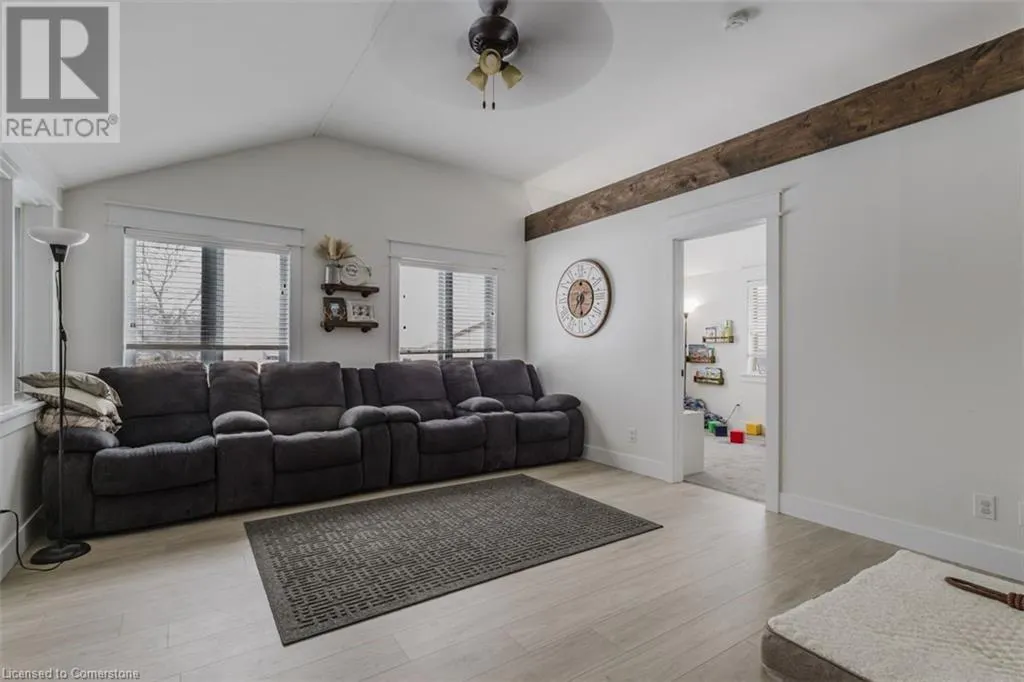 1199 LAKESHORE Road
