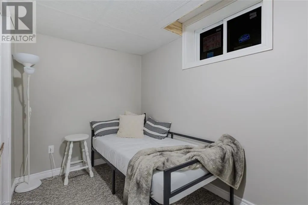 1199 LAKESHORE Road