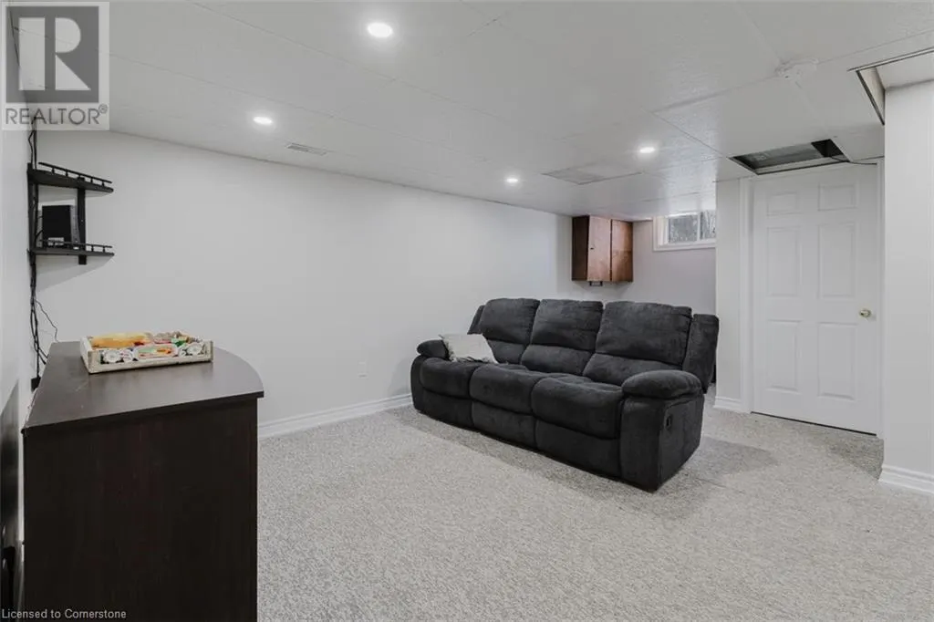 1199 LAKESHORE Road
