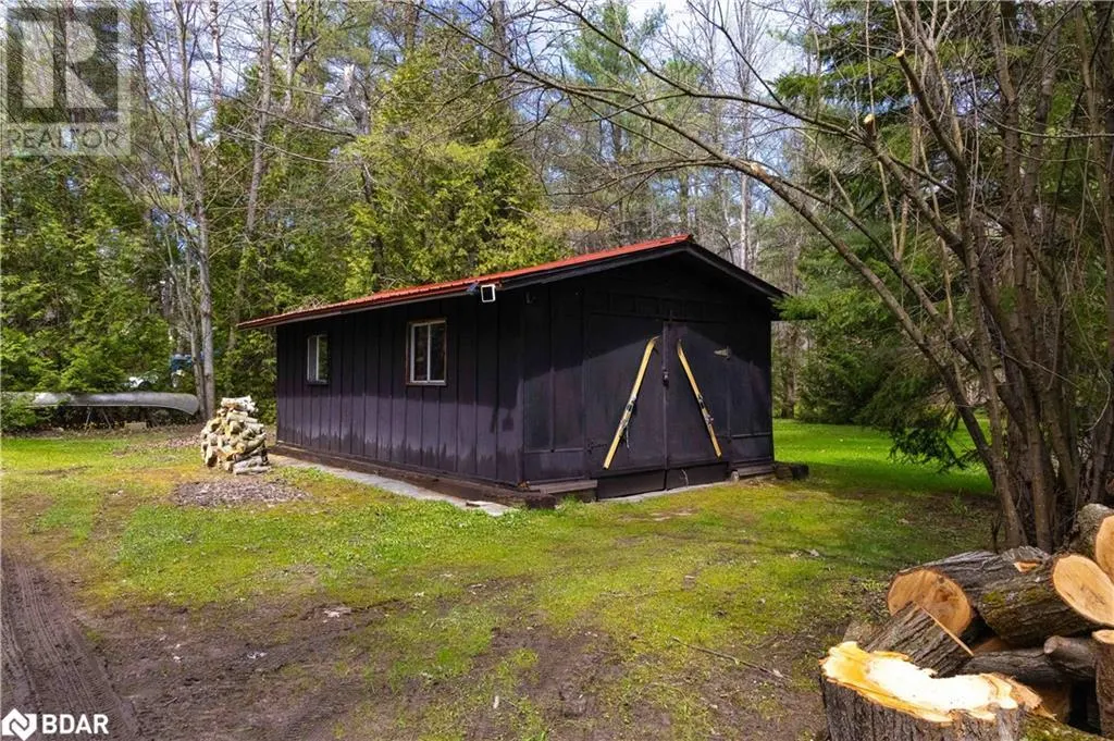 1936 PENINSULA POINT Road