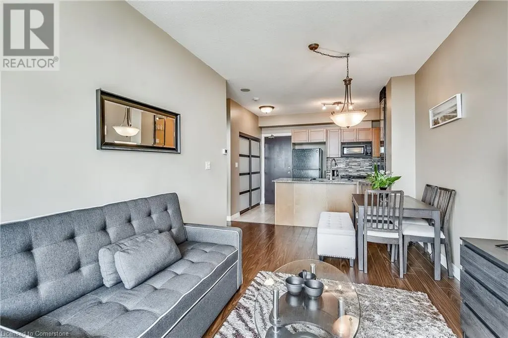1359 RATHBURN Road E Unit# 902, #902