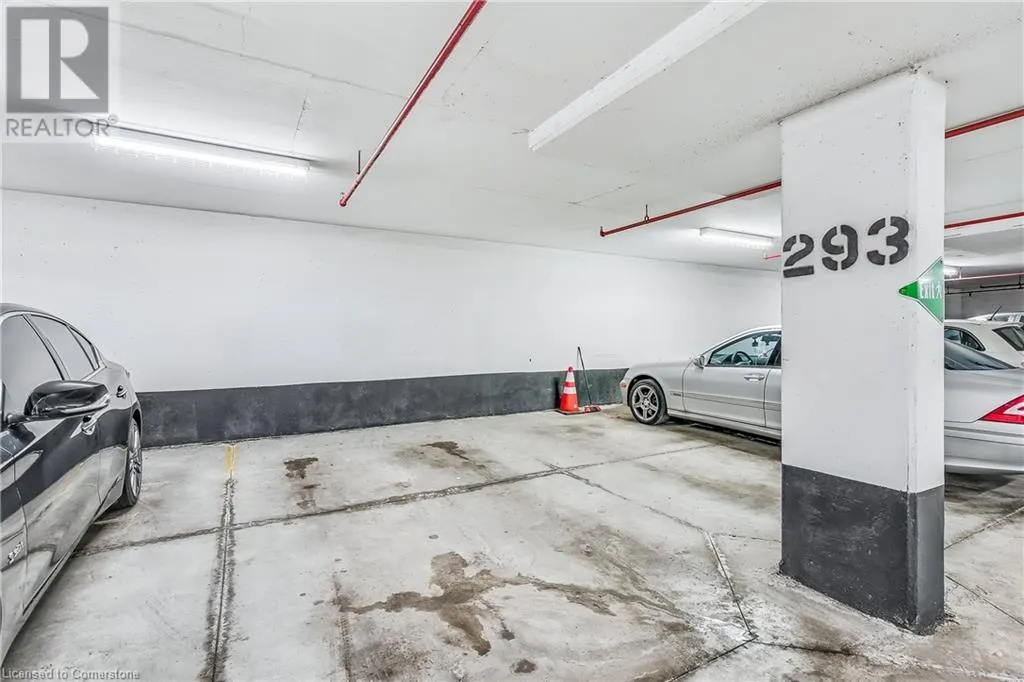 1359 RATHBURN Road E Unit# 902, #902