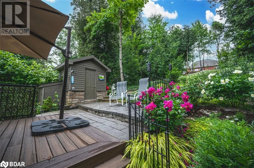 31 PLUNKETT Court