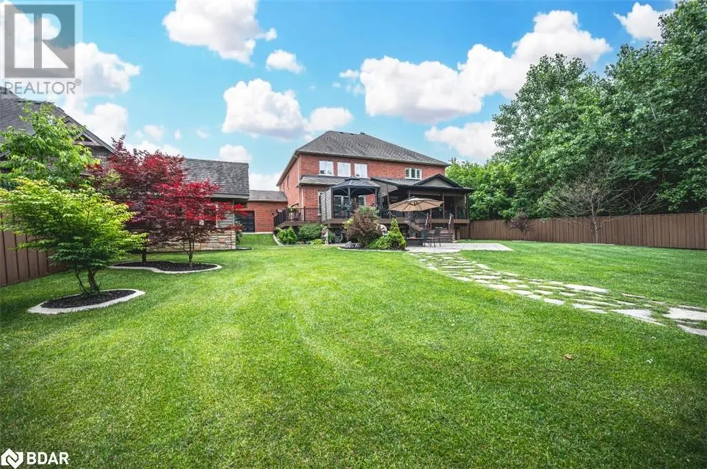 31 PLUNKETT Court
