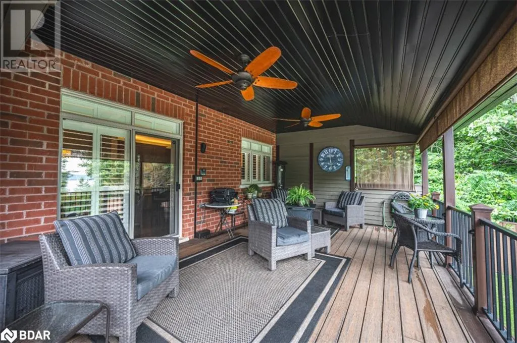 31 PLUNKETT Court