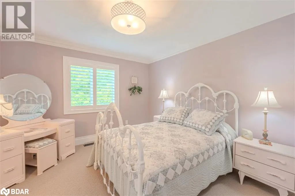 31 PLUNKETT Court