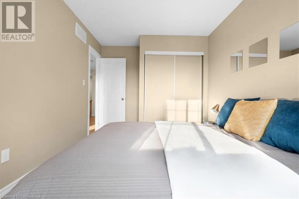 250 AINSLIE Street S Unit# 48, #48