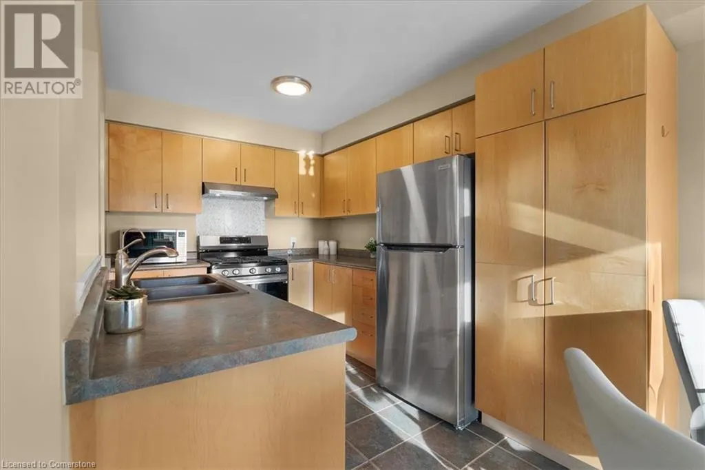 250 AINSLIE Street S Unit# 48, #48