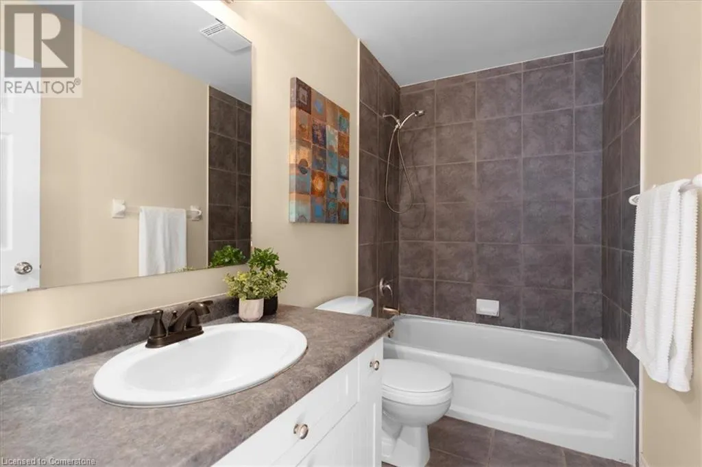 250 AINSLIE Street S Unit# 48, #48